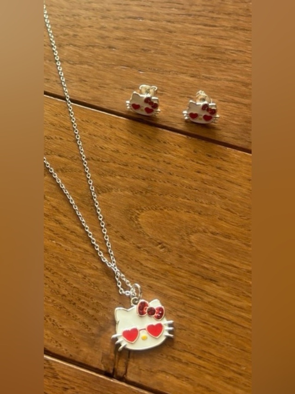 ❤️Sanrio Hello Kitty Silver Necklace and Earring Set with Red Accents❤️